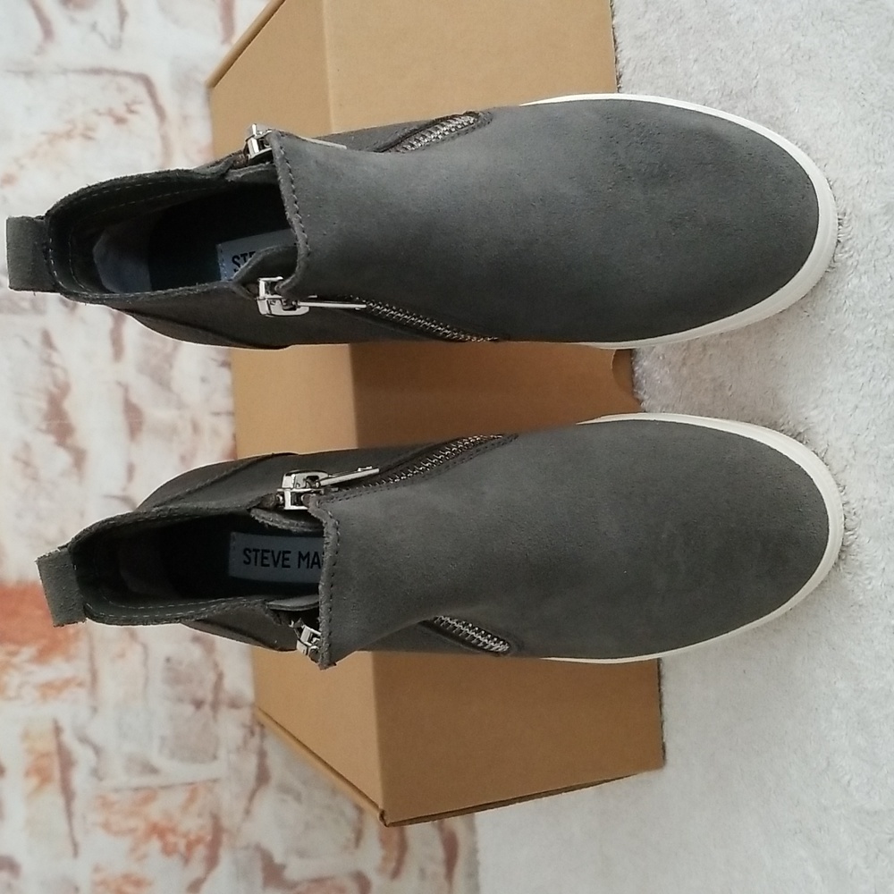 New Steve Madden Wedgie Leather Sneakers - Picture 7 of 13